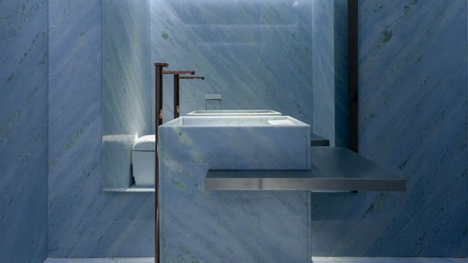 Phòng tắm và thư giãn Penthouse Châu Âu sang trọng