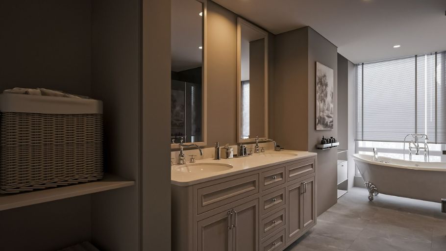 Phòng tắm trong căn hộ Ciputra Apartment Tân Cổ Điển