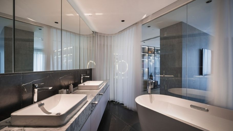 Phòng tắm trong căn hộ Ciputra Apartment 01