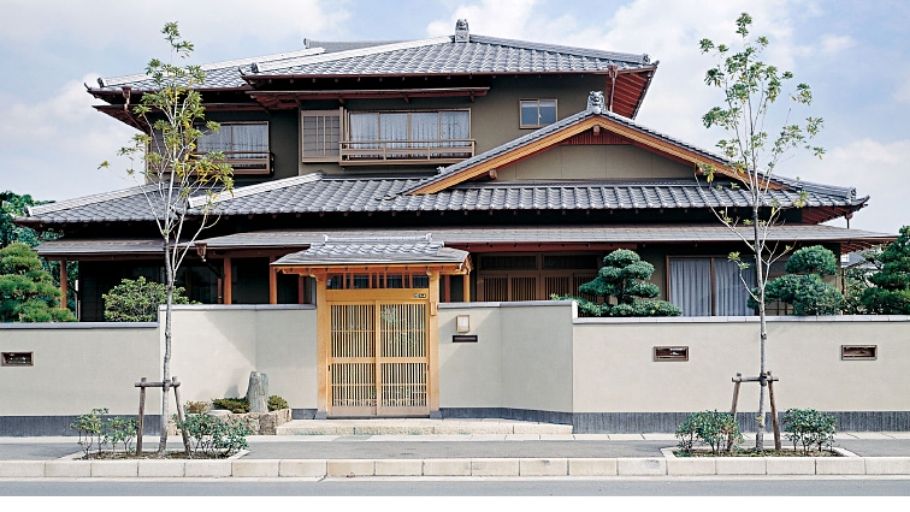 Biệt thự mái Nhật truyền thống, ngói xám xanh