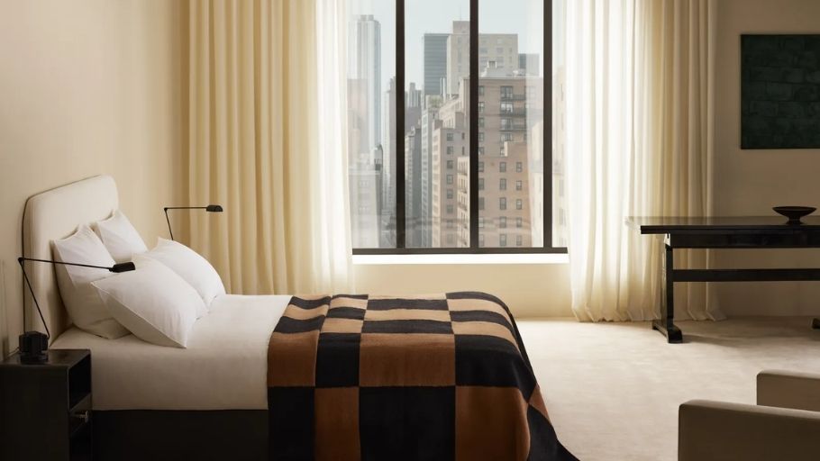 Phòng ngủ trong biệt thự 300m2 thiết kế Bắc Âu