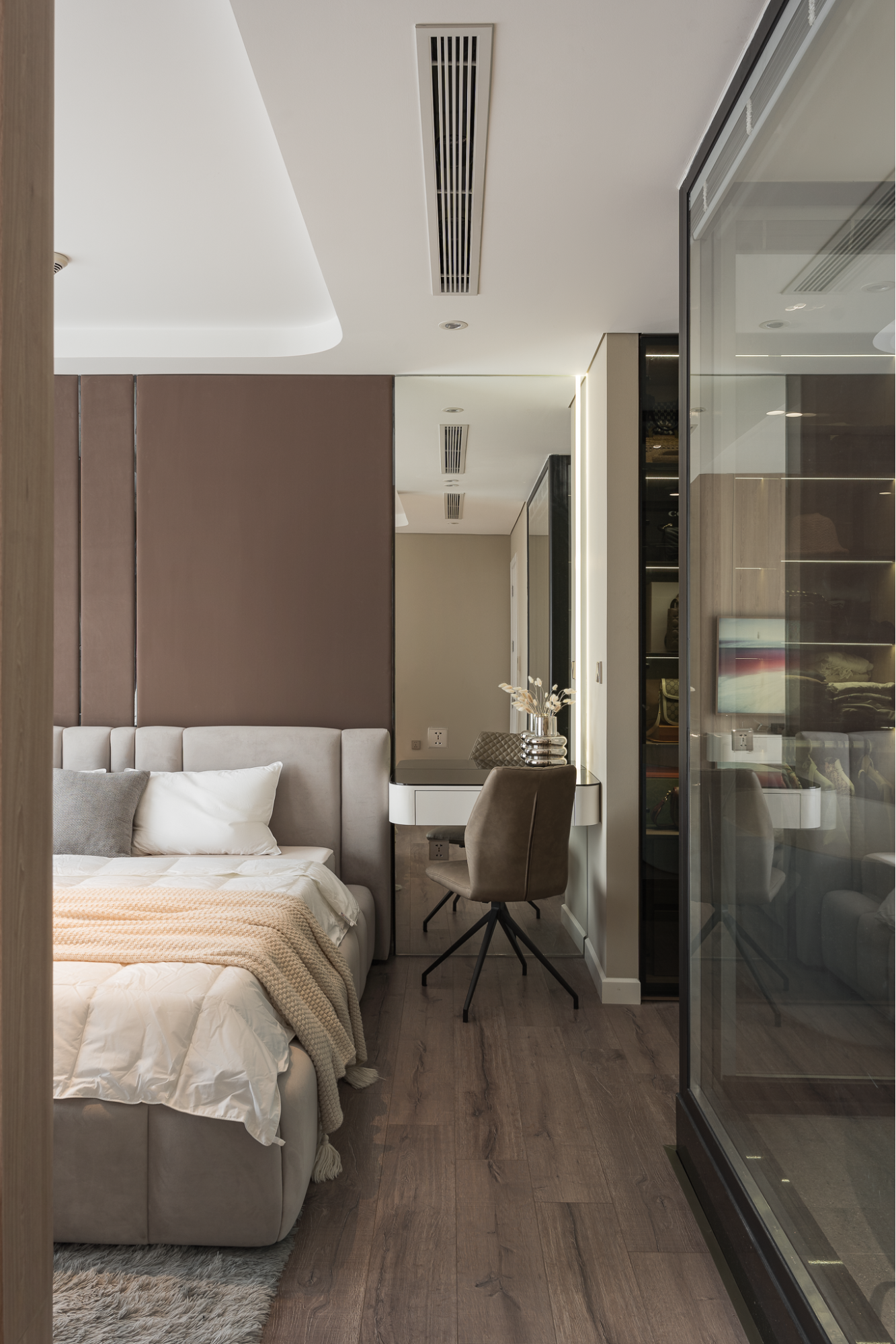 2026-03__kosmo-apartment-5