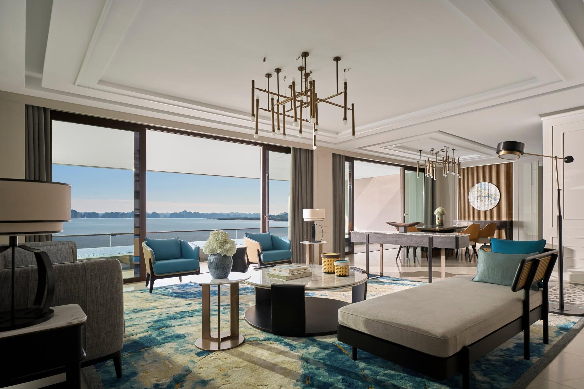 The Luxury Resort space uses premium materials, creating a 5-star-resort-class feel