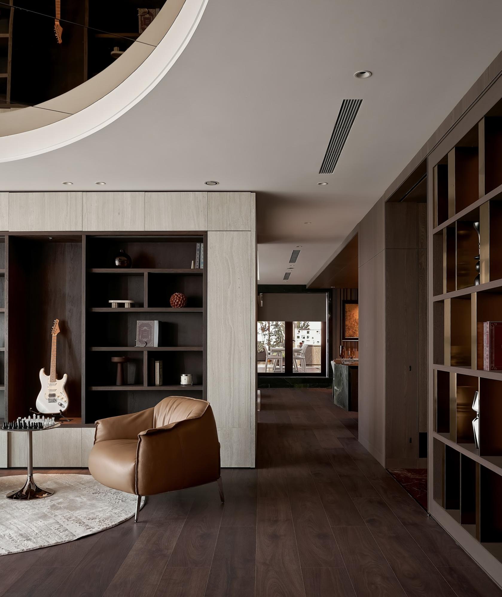 Building a Penthouse Duplex demands technical capability and site management at the highest level.
