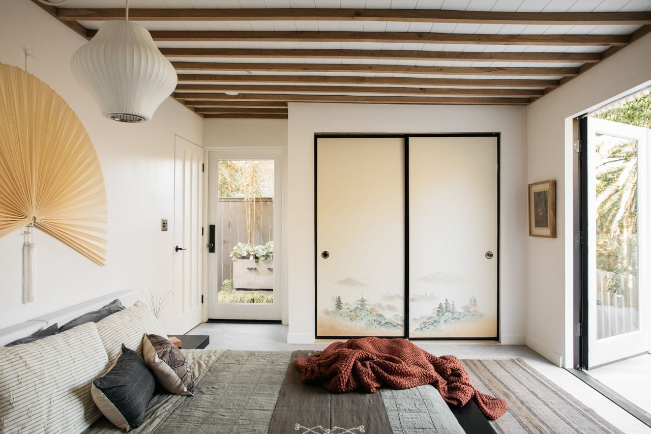 Elegance, brightness, and high functionality are the outstanding advantages of the Scandinavian style.