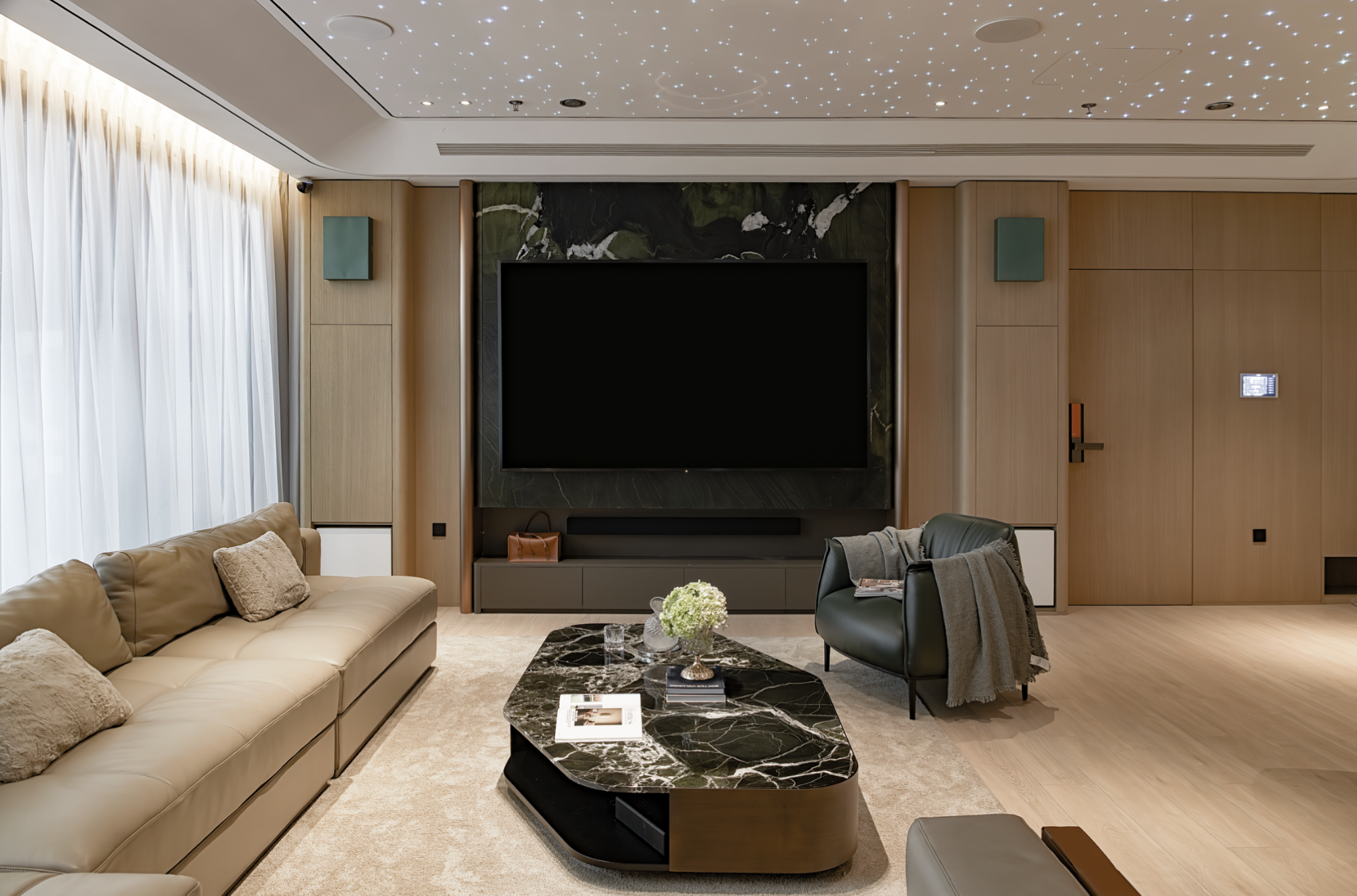 The open living room – The combination of light, material, and interior details creates a refined living experience at the Riverfront Villas and Pool Villas.