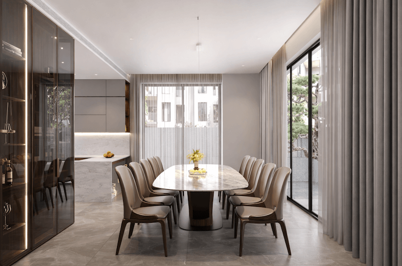 Thiết kế mở ngập tràn ánh sáng tự nhiên mang đến vẻ đẹp thanh lịch, sang trọng cho phòng bếp biệt thự Vinhomes Green Bay. (Nguồn ảnh: Internet)